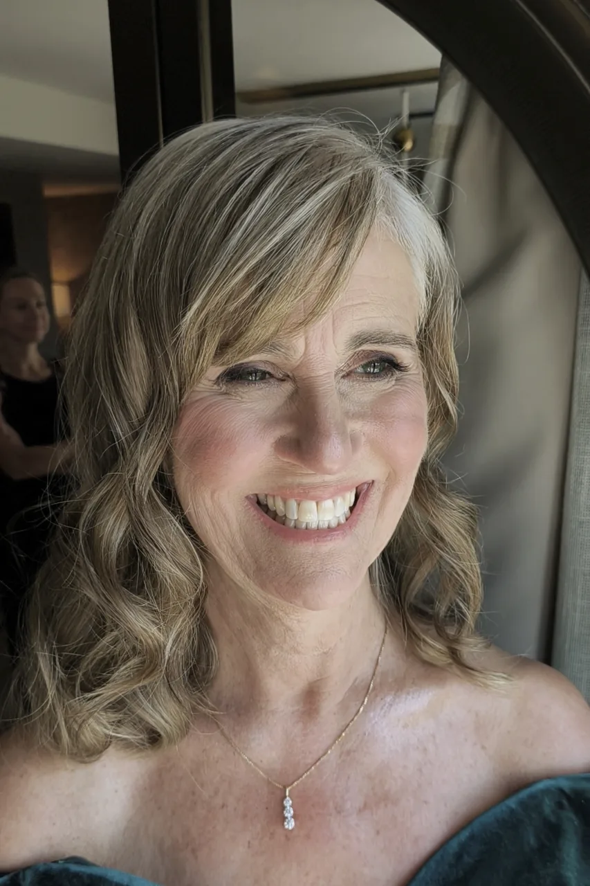Maquillaje de madre de la novia para piel madura