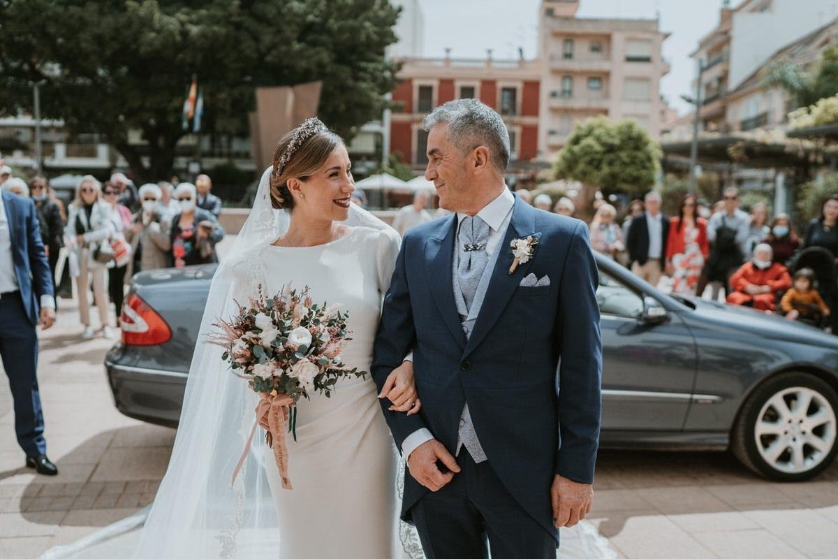 Servicio de maquillaje y peluquería para novias en la Costa del Sol - Verónica López Wallis